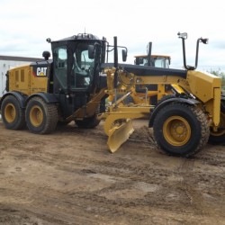 M Series Motor Grader Orientation